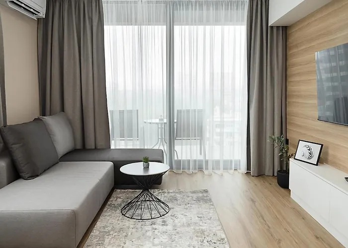 Apartment 1br Luxury With Sea View And Parking Space *