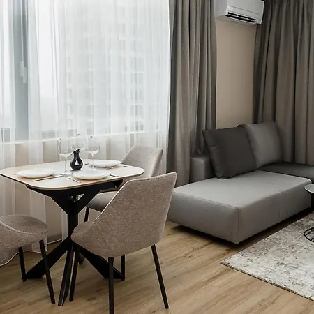 Apartment 1br Luxury With Sea View And Parking Space *